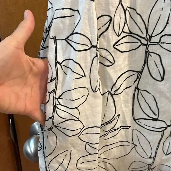 Cynthia Rowley Men's Black and White Leaf Print Shirt - Picture 3 of 5